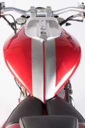 AVINTON Pearl, la moto made in france