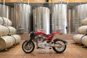 AVINTON Pearl, la moto made in france